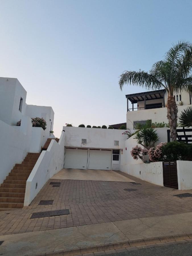 Вилла Duplex Jlc Мохакар Экстерьер фото